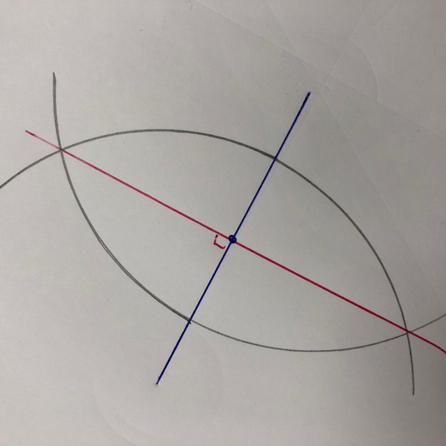 perpendicular bisector construction